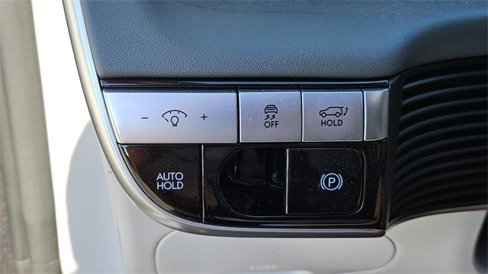 Certified 2022 Hyundai Ioniq 5 SEL w/ Cargo Package image 25