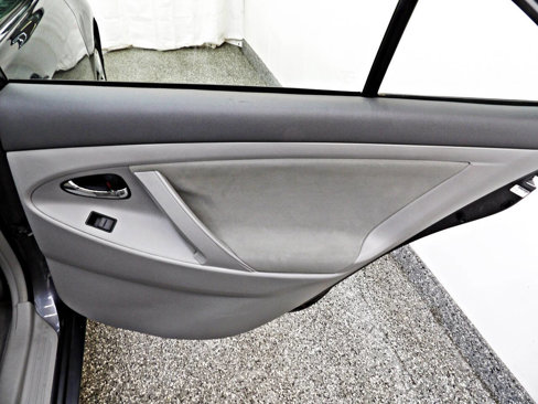 Used 2007 Toyota Camry LE image 12