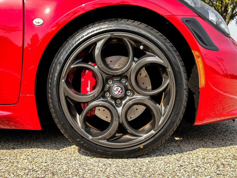 Used 2018 Alfa Romeo 4C Spider w/ Spider Track Package 3 image 76