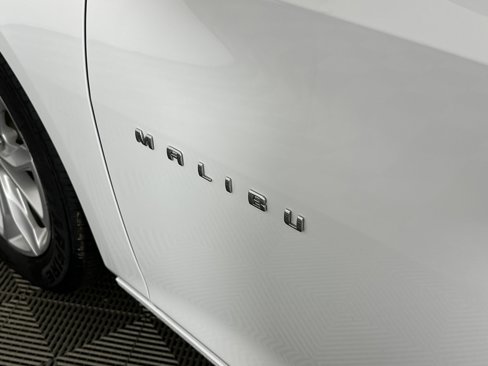 Used 2023 Chevrolet Malibu LT image 17