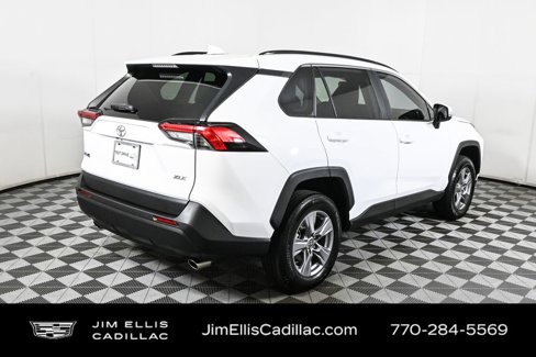 Used 2022 Toyota RAV4 XLE image 28