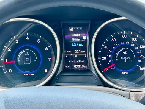 Used 2015 Hyundai Santa Fe Sport w/ Option Group 03 image 21