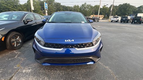 Used 2023 Kia Forte LXS image 9