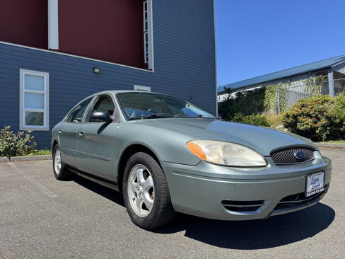 Used 2006 Ford Taurus SE image 8