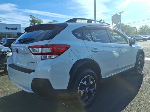 Used 2018 Subaru Crosstrek 2.0i Premium w/ Eyesight System image 3