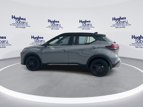 Used 2023 Nissan Kicks SR w/ SR Premium Package image 7