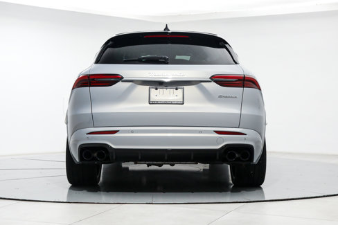 Used 2023 Maserati Grecale Modena image 4