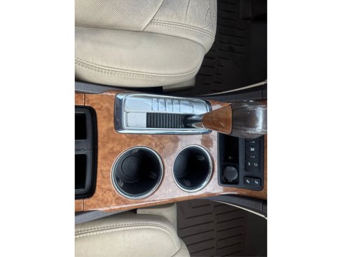 Used 2011 Buick Enclave CXL image 27