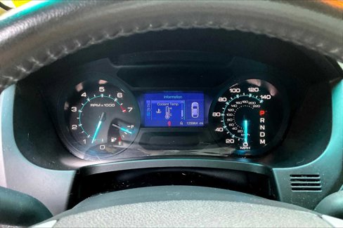 Used 2013 Ford Explorer XLT image 24