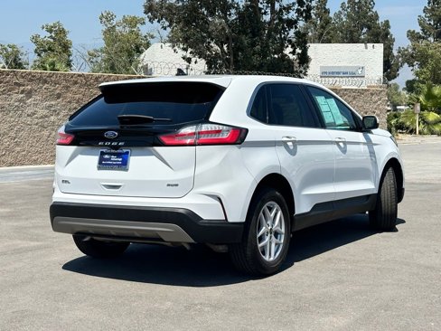 Certified 2023 Ford Edge SEL image 3