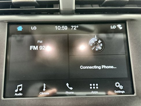 Used 2018 Ford Fusion SE w/ Fusion SE Technology Package image 18