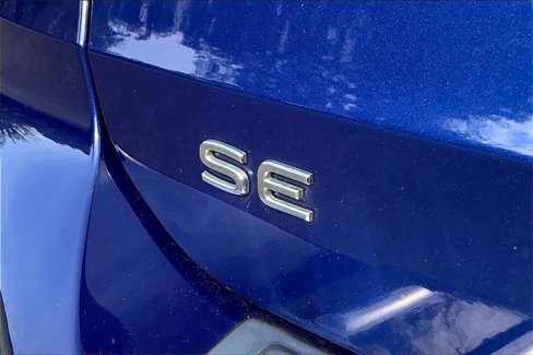 Used 2022 Volkswagen Taos SE image 8
