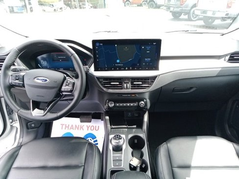 Certified 2023 Ford Escape Platinum image 28