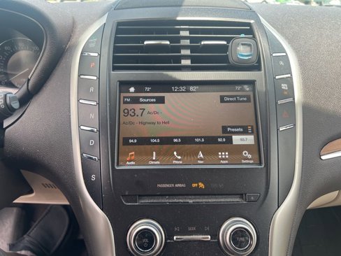 Used 2019 Lincoln MKC Select w/ Select Plus Package image 11