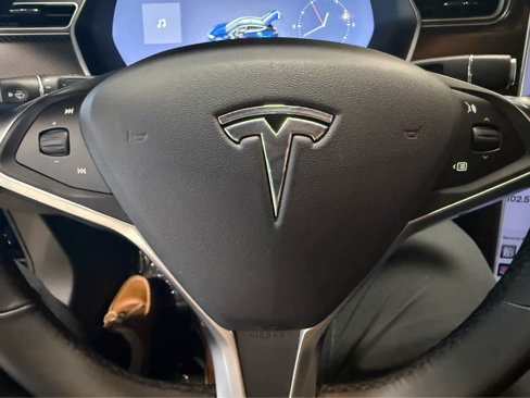 Used 2018 Tesla Model S 75D image 11