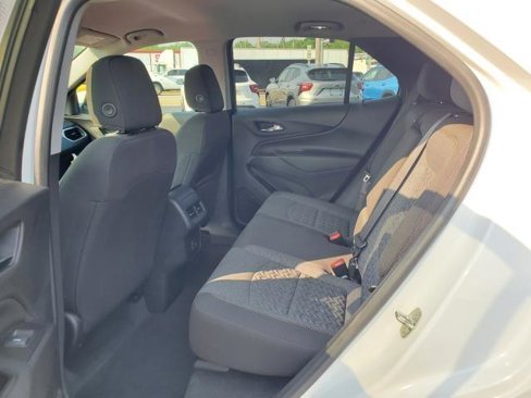 Used 2022 Chevrolet Equinox LT image 27