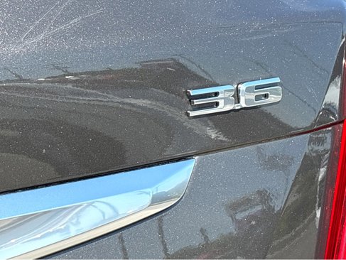 Used 2019 Cadillac XT5 FWD image 22