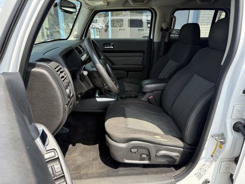Used 2009 HUMMER H3 image 11