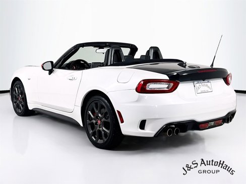 Used 2018 FIAT 124 Spider Abarth image 5