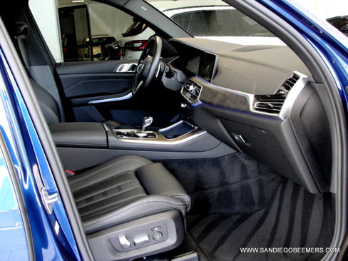 Used 2022 BMW X5 sDrive40i w/ M Sport Package image 30