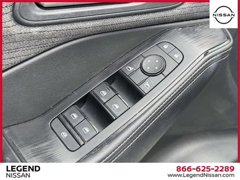 Certified 2022 Nissan Rogue SV image 15