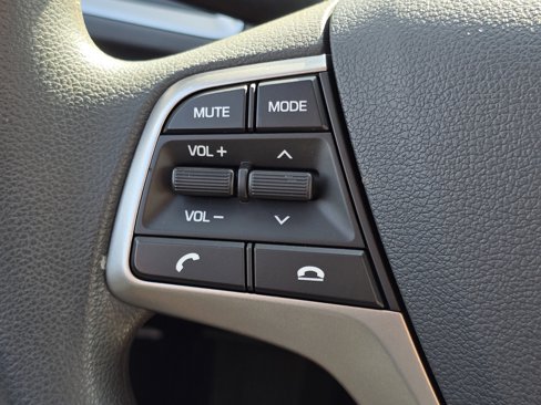 Used 2019 Hyundai Accent SE image 9