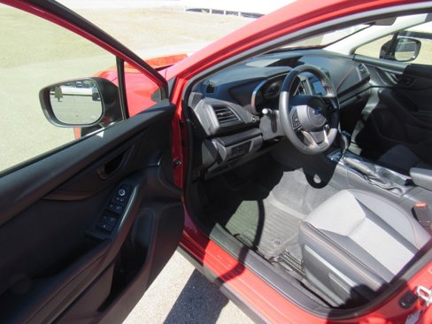 Used 2023 Subaru Crosstrek 2.0i Premium image 12