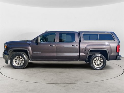 Used 2015 GMC Sierra 1500 SLE image 2