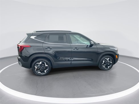 New 2026 Kia Seltos EX image 9