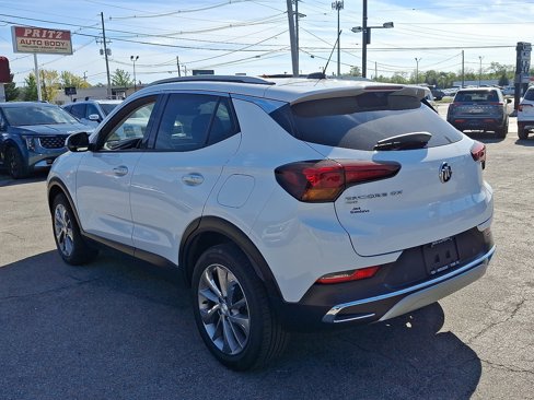 Used 2021 Buick Encore GX Essence w/ Advanced Technology Package image 5