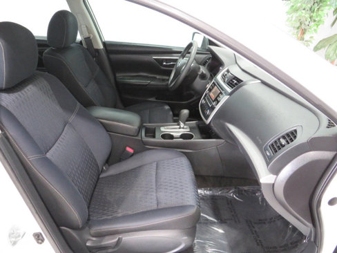 Used 2016 Nissan Altima 2.5 S w/ Power Driver Seat Package image 10