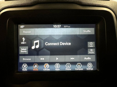 Used 2018 Jeep Renegade Altitude image 51