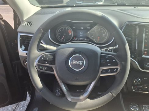 Used 2021 Jeep Cherokee Limited image 20