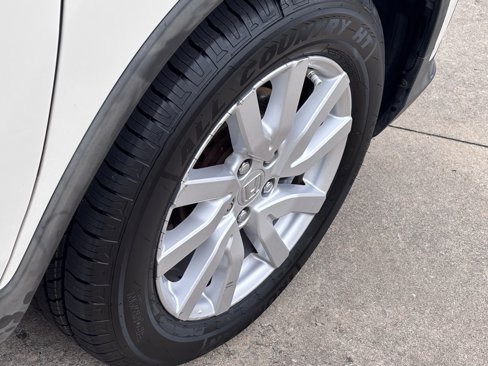 Used 2019 Honda Pilot LX image 36