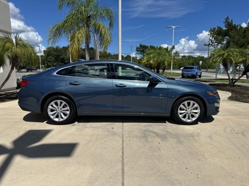 Used 2024 Chevrolet Malibu LT image 3