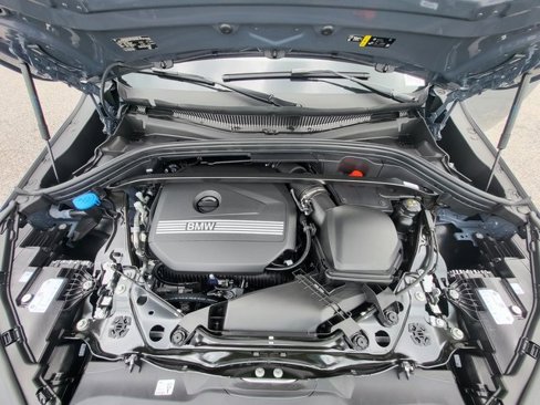 New 2025 BMW X2 xDrive28i w/ Convenience Package image 8