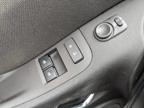 Used 2012 Chevrolet Camaro LT image 17