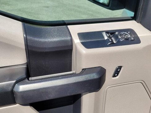 Used 2016 Ford F150 XL w/ Equipment Group 101A Mid image 15