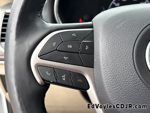 Used 2019 Jeep Grand Cherokee Limited image 29