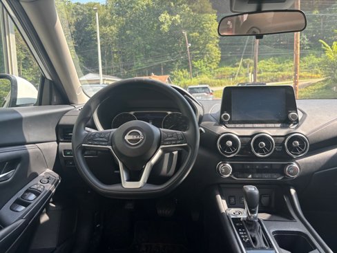 Used 2024 Nissan Sentra SV image 33