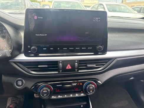 Used 2022 Kia Forte GT-Line w/ GT-Line Premium Package image 25