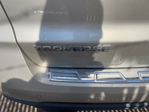 Used 2017 Chevrolet Traverse Premier image 16