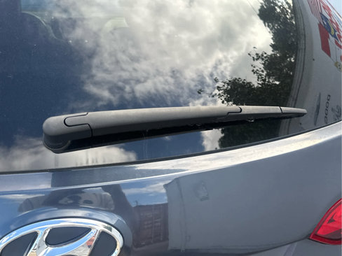 Used 2017 Hyundai Santa Fe Sport image 19