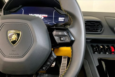 Used 2022 Lamborghini Huracan EVO image 24