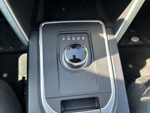Used 2017 Land Rover Discovery Sport HSE image 17