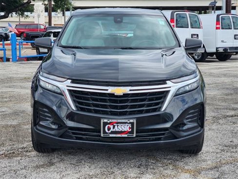 Used 2023 Chevrolet Equinox LS w/ LPO, Cargo Package image 2