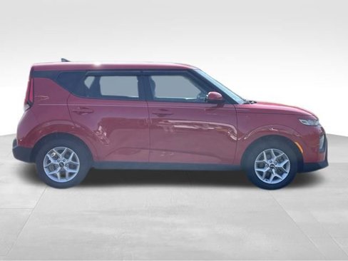 Used 2020 Kia Soul S image 4