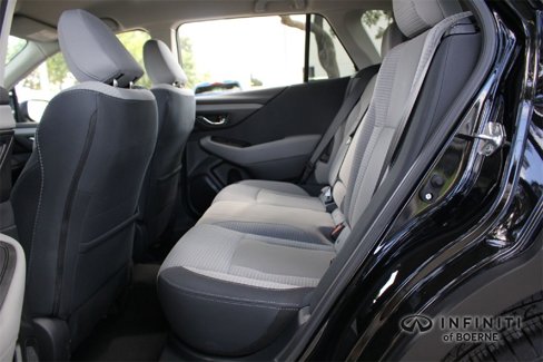 Used 2025 Subaru Outback Premium image 27