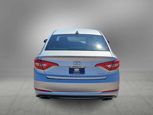 Used 2017 Hyundai Sonata Sport image 7