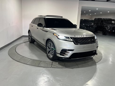 Used 2018 Land Rover Range Rover Velar R-Dynamic HSE image 6